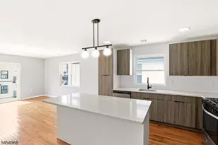 741 Seaport Dr., Elizabeth, NJ 07201 - Photo 15