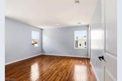 741 Seaport Dr, Elizabeth, NJ 07201 - Photo 19