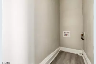 37 Hanford St, Newark, NJ 07114 - Photo 17