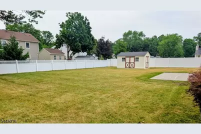 116 Stonehenge Ter, Clark Township, NJ 07066 - Photo 21