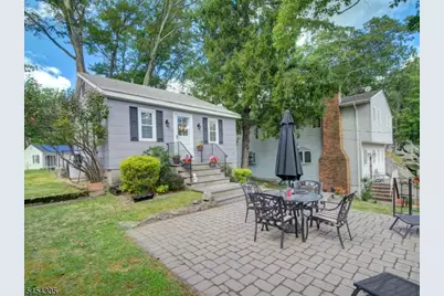 146 Monroe Trl, Hopatcong, NJ 07843 - Photo 15
