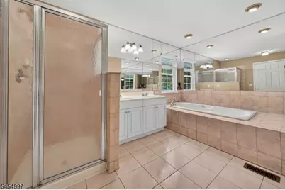 4 Springholm Drive, Berkeley Heights Township, NJ 07922 - Photo 15