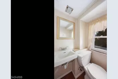 13 Macarthur Ave, Cranford Township, NJ 07016 - Photo 21