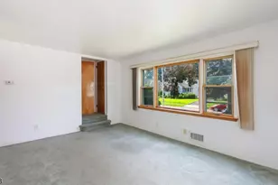 13 Macarthur Ave, Cranford Township, NJ 07016 - Photo 5