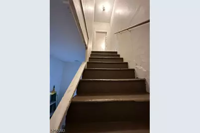 14 W Main St Apt B, Clinton, NJ 08809 - Photo 7