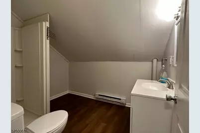 14 W Main St Apt B, Clinton, NJ 08809 - Photo 17