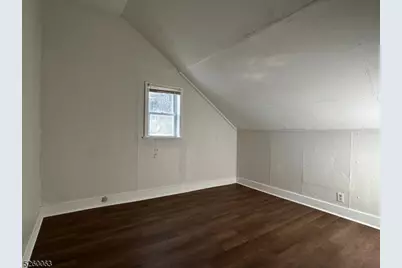14 W Main St Apt B, Clinton, NJ 08809 - Photo 21