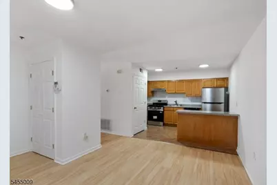 49 Seabury St #1, Newark, NJ 07104 - Photo 5