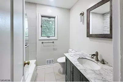 103 W Lake Shore Dr, Rockaway Township, NJ 07866 - Photo 17