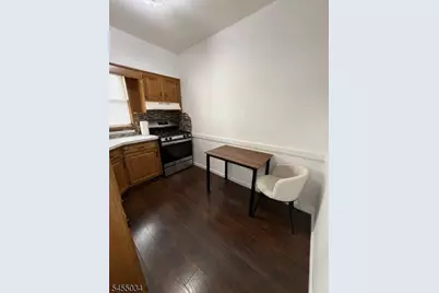 301 Greylock Pkwy #2, Belleville, NJ 07109 - Photo 5