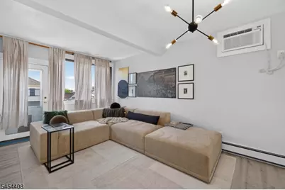 40-46 W 20th St #9, Bayonne, NJ 07002 - Photo 5