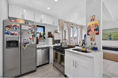40-46 W 20th St #9, Bayonne, NJ 07002 - Photo 23