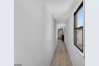 40-46 W 20th St #9, Bayonne, NJ 07002 - Photo 17