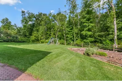 94 Sherwood Ln, Long Hill Township, NJ 07980 - Photo 29