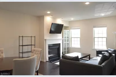 80 Albert Ct, Randolph Township, NJ 07869 - Photo 5