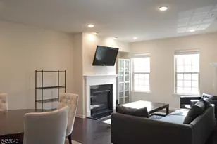 80 Albert Ct, Randolph Township, NJ 07869 - Photo 5