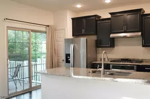 80 Albert Ct, Randolph Township, NJ 07869 - Photo 3