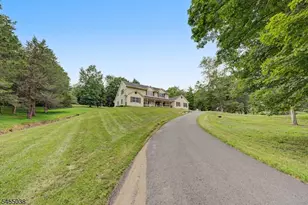 105 Nightingale Rd, Hope Township, NJ 07825 - Photo 5
