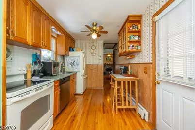 7 Oswego Ave, Parsippany, NJ 07034 - Photo 25
