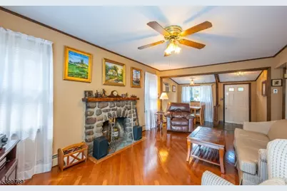 7 Oswego Ave, Parsippany, NJ 07034 - Photo 19