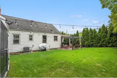 74 Starmond Ave, Clifton, NJ 07013 - Photo 27