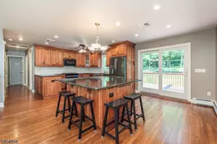 54 Miami Trail, Rockaway Township, NJ 07866 - Photo 7