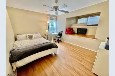 2 Hawthorne Pl, Bernards Township, NJ 07920 - Photo 11