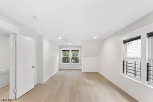 35 N 16th St, East Orange, NJ 07017 - Photo 35