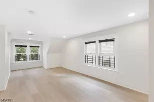 35 N 16th St, East Orange, NJ 07017 - Photo 35