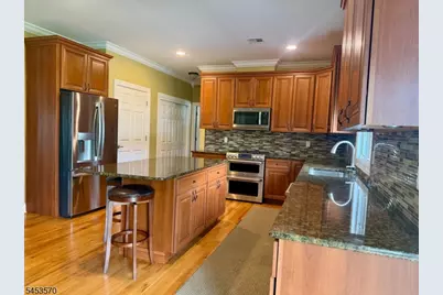 6 Briarheath Ln, Clark Township, NJ 07066 - Photo 13
