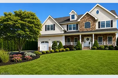 6 Briarheath Ln, Clark Township, NJ 07066 - Photo 1