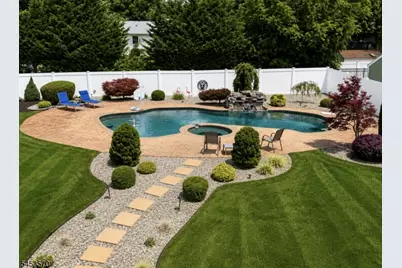 6 Briarheath Ln, Clark Township, NJ 07066 - Photo 5