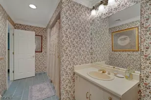 430 Windham Ct, Wyckoff Township, NJ 07481 - Photo 31