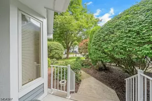 430 Windham Ct, Wyckoff Township, NJ 07481 - Photo 7
