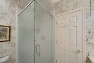430 Windham Ct, Wyckoff Township, NJ 07481 - Photo 23