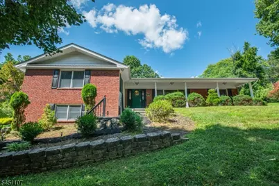 78 Sun Valley Way, Morris Plains, NJ 07950 - Photo 1
