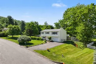 14 Bettino Dr, Ogdensburg, NJ 07439 - Photo 1