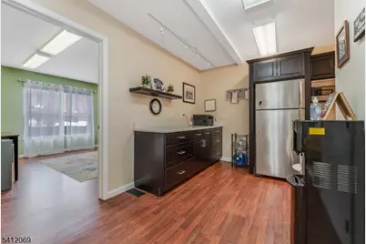 81 Park Ave, Flemington, NJ 08822 - Photo 11