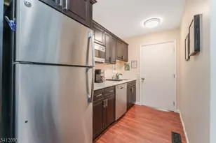 81 Park Ave, Flemington, NJ 08822 - Photo 13
