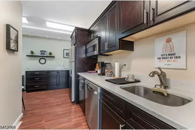 81 Park Ave, Flemington, NJ 08822 - Photo 11