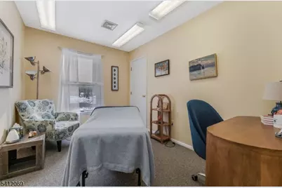 81 Park Ave, Flemington, NJ 08822 - Photo 23
