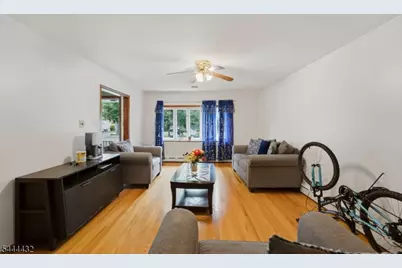 328 W Inman Ave, Rahway, NJ 07065 - Photo 3