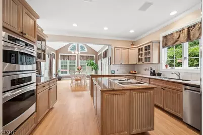 48 Ascot Dr, Washington Township, NJ 07853 - Photo 13