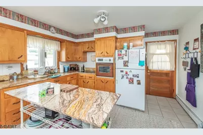 48 Whitaker Ave #2, Woodland Park, NJ 07424 - Photo 3