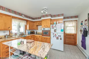 48 Whitaker Ave, Woodland Park, NJ 07424 - Photo 3