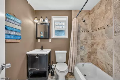 444-446 Clifton Ave, Newark, NJ 07104 - Photo 15