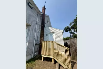 37 E McFarlan St, Dover, NJ 07801 - Photo 15