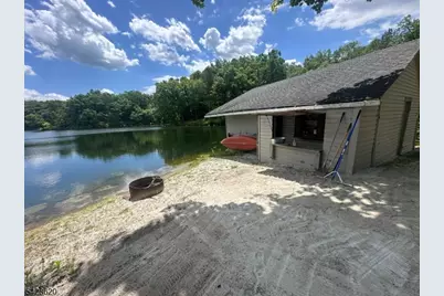 21 Payne Rd, Andover Township, NJ 07860 - Photo 3
