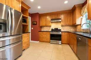 275 St Cloud Ave, West Orange Township, NJ 07052 - Photo 7