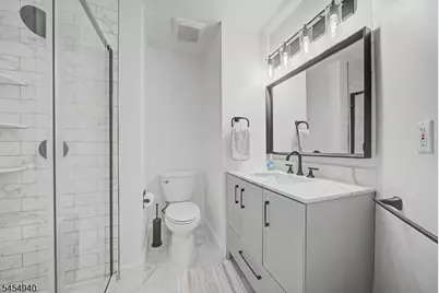 3 Juniper Ct #125, Clifton, NJ 07014 - Photo 21